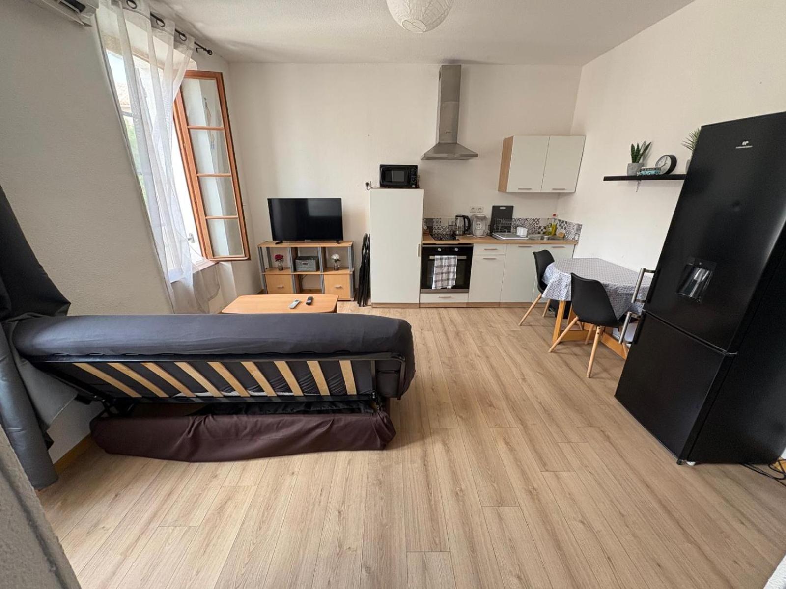 Appartement T2 Avec Balcon Proche Centre-Ville Нарбонна Экстерьер фото
