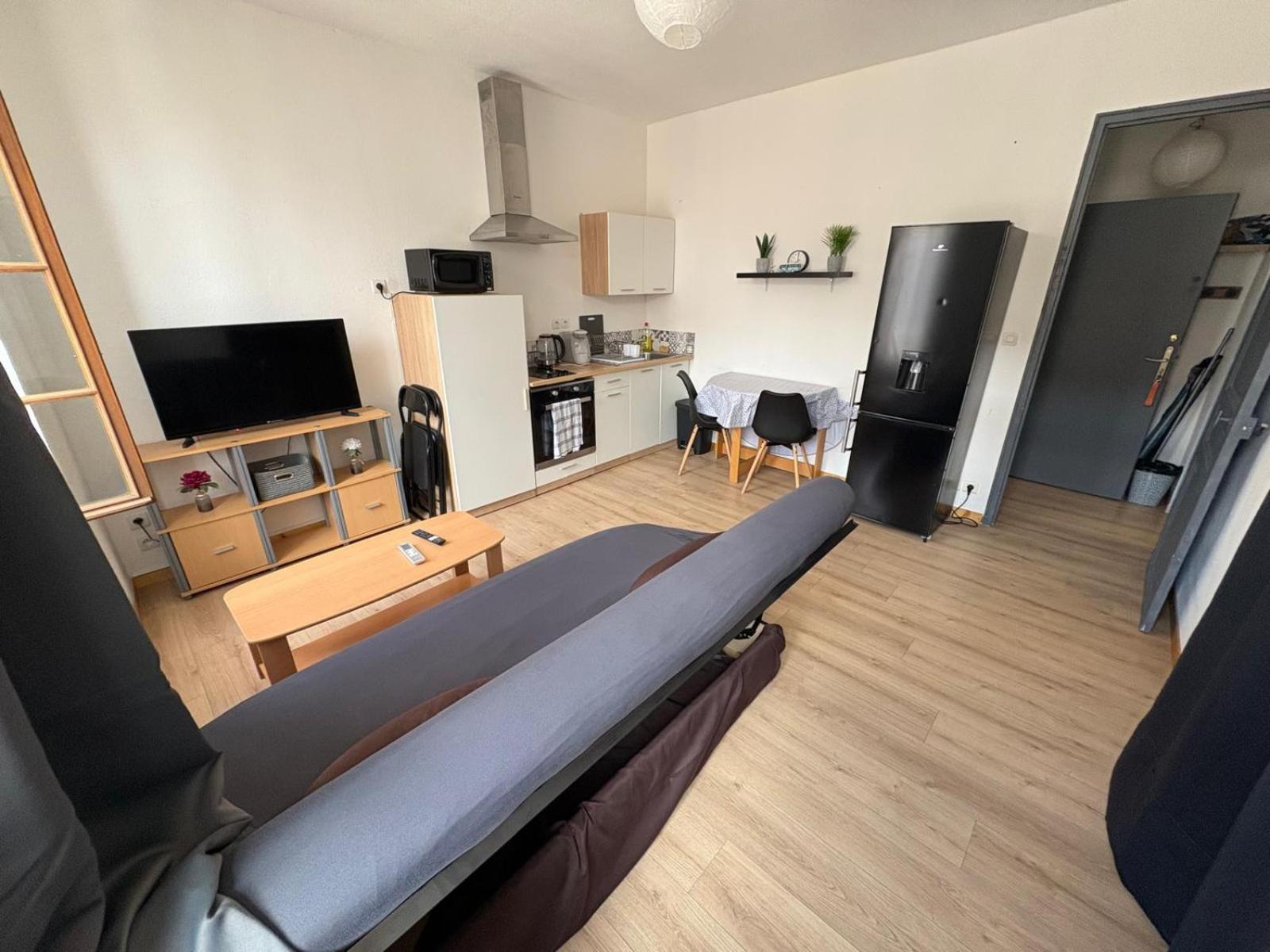 Appartement T2 Avec Balcon Proche Centre-Ville Нарбонна Экстерьер фото